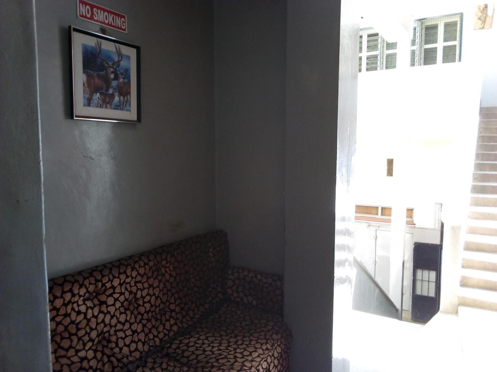 Mona Lisa Guest House, كيزيمو المظهر الخارجي الصورة