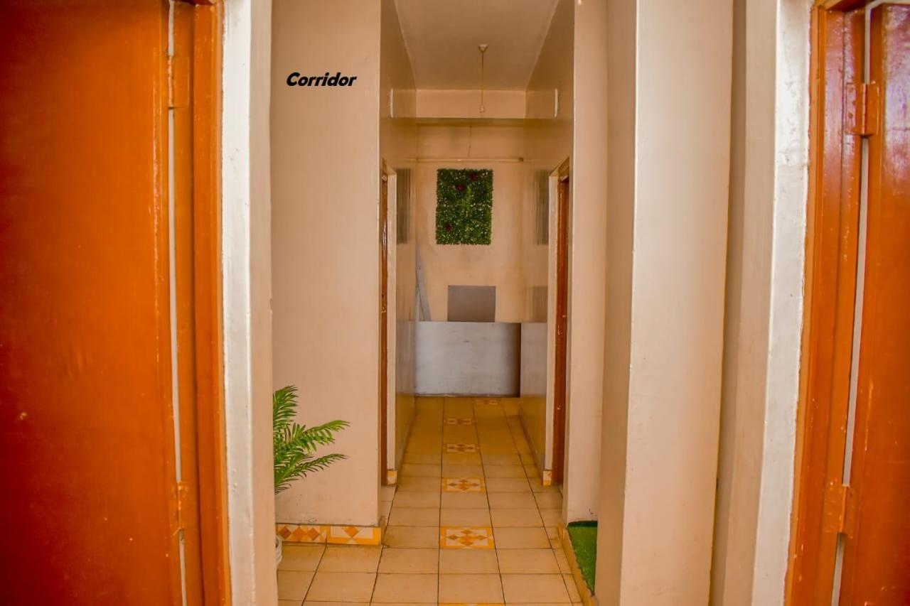 Mona Lisa Guest House, كيزيمو المظهر الخارجي الصورة